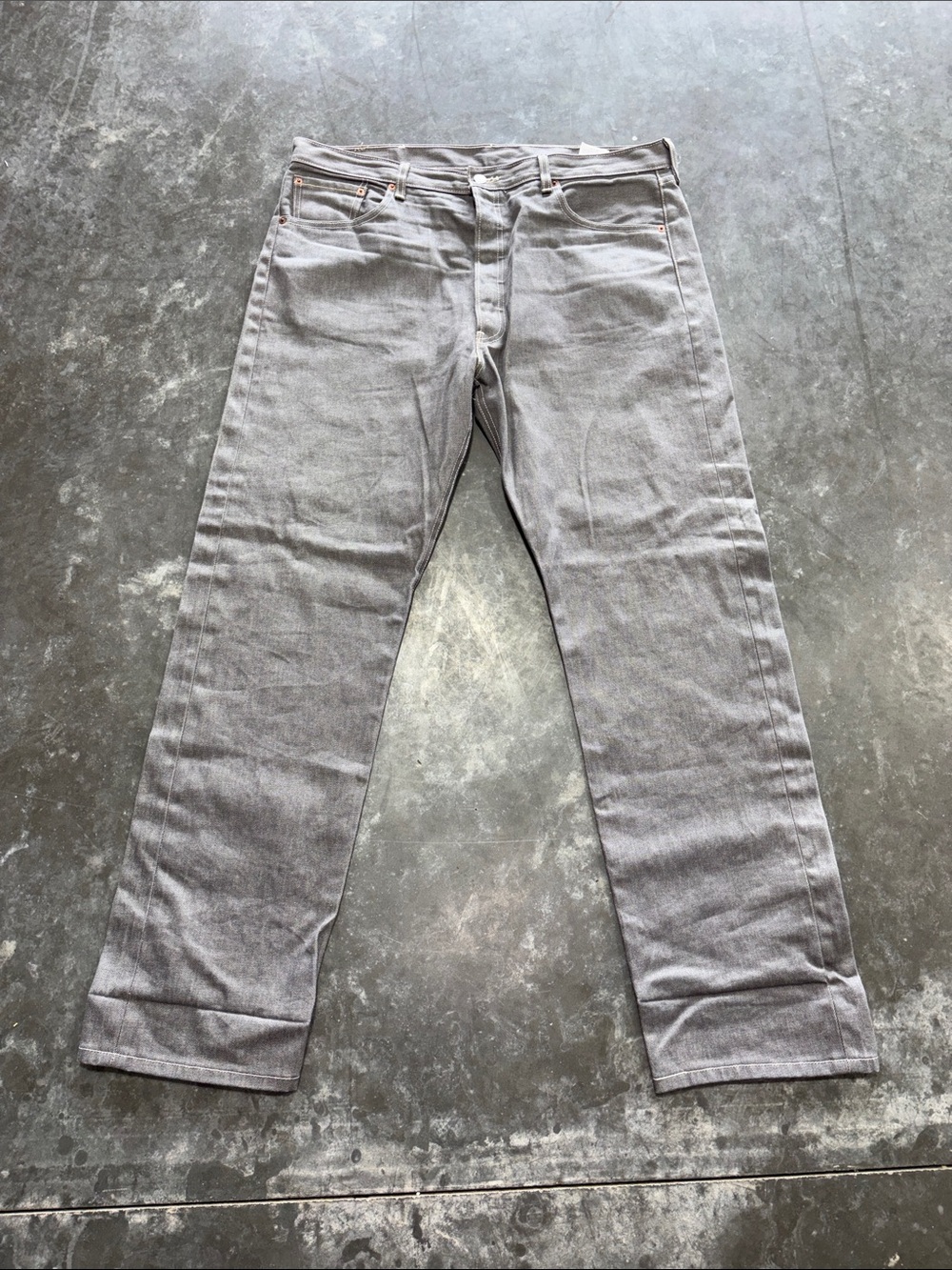 Men’s Levi’s 100% Grey Cotton Denim Bootcut Button Fly Jeans Size 40 X 34
